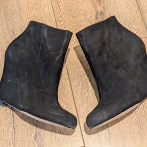 Sam Edelman Black Wedge Shoes